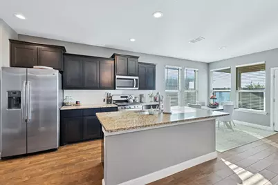 15840 Farringdon Street, Justin, TX 76247 - Photo 8