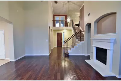 2911 Velero Drive, Grand Prairie, TX 75054 - Photo 4