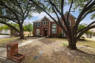 6705 Savannah Ln, Fort Worth, TX 76132 - Photo 2