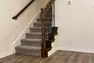 2405 Klamath Dr, Lewisville, TX 75056 - Photo 8