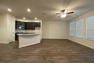 2405 Klamath Dr, Lewisville, TX 75056 - Photo 10