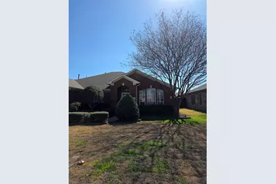 4412 Fox Meadows Lane, Mansfield, TX 76063 - Photo 2