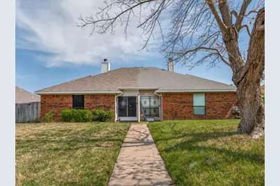 917 Westover Drive, Lancaster, TX 75134 - Photo 8