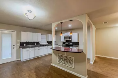 1445 Templecliff Drive, Dallas, TX 75217 - Photo 10