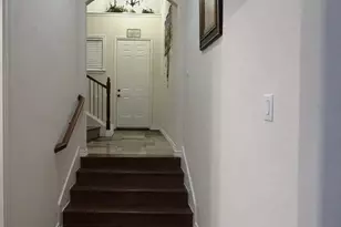 2373 Novin Dr, Irving, TX 75062 - Photo 4