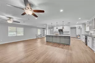 801 Arliss Dr, Woodway, TX 76712 - Photo 4