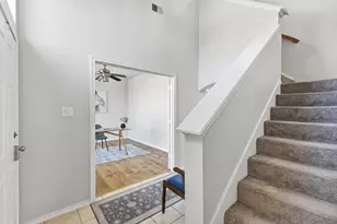 4704 Ericksen Dr, Carrollton, TX 75010 - Photo 4