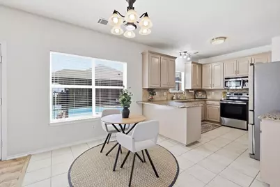 4704 Ericksen Drive, Carrollton, TX 75010 - Photo 14