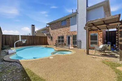 4704 Ericksen Drive, Carrollton, TX 75010 - Photo 30