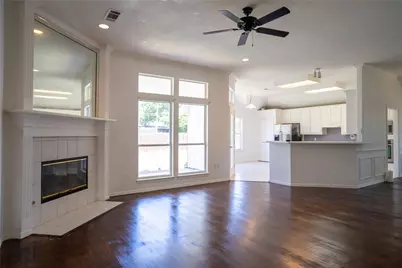 492 Shade Tree Circle, Hurst, TX 76054 - Photo 10