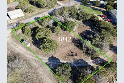 4812 Peachtree Street, Granbury, TX 76048 - Photo 2