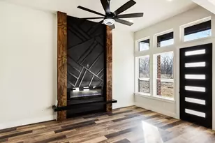 5018 Point Lavista, Malakoff, TX 75148 - Photo 8