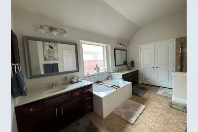 303 Dorset Court, Roanoke, TX 76262 - Photo 14