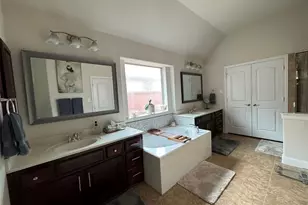 303 Dorset Ct, Roanoke, TX 76262 - Photo 14