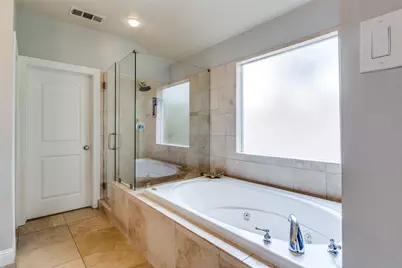 6002 Mercedes Avenue, Dallas, TX 75206 - Photo 16