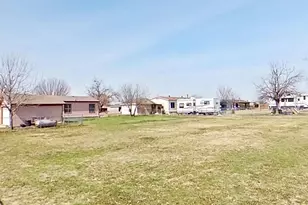 1106 Spring Flower Dr, Krum, TX 76249 - Photo 4