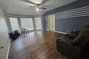 760 Bradford St, Lantana, TX 76226 - Photo 8