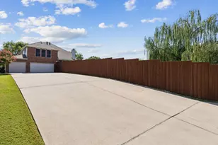 11001 Walden Ct, Frisco, TX 75033 - Photo 36