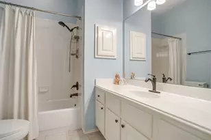 6425 Greenbriar Ln, Fort Worth, TX 76132 - Photo 22