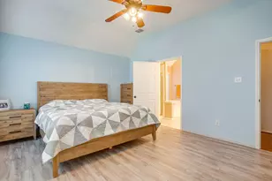 6425 Greenbriar Ln, Fort Worth, TX 76132 - Photo 14