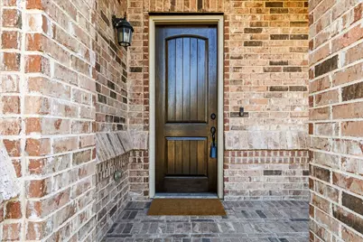 6816 Westbury Drive, North Richland Hills, TX 76180 - Photo 4