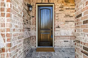 6816 Westbury Dr, North Richland Hills, TX 76180 - Photo 4