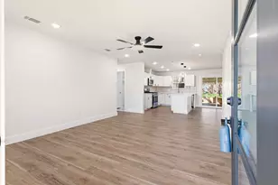 1117 Wade Dr, Bedford, TX 76022 - Photo 2