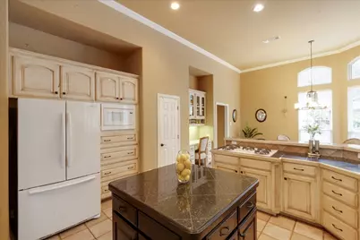 1002 Lakeridge Court, Colleyville, TX 76034 - Photo 18