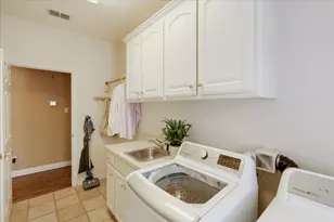 1002 Lakeridge Ct, Colleyville, TX 76034 - Photo 32