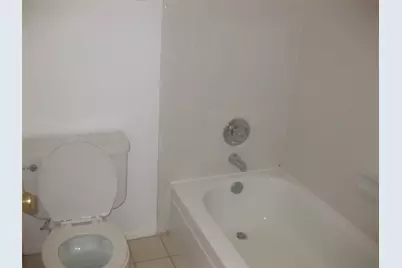 2610 Lakehill Lane #17C, Carrollton, TX 75006 - Photo 20