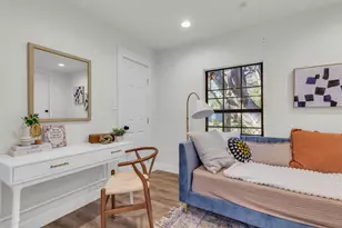 603 Lilly St, Cleburne, TX 76033 - Photo 16