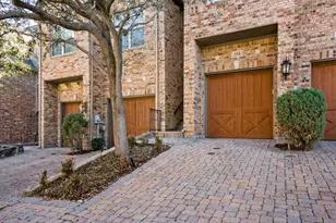 554 Rockingham Dr, Irving, TX 75063 - Photo 2