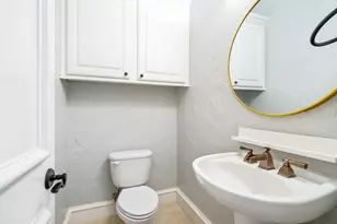 554 Rockingham Dr, Irving, TX 75063 - Photo 12