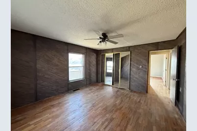 822 Santa Fe Avenue, Canadian, TX 79014 - Photo 18