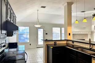 3202 Cliff Oaks Dr, Corinth, TX 76210 - Photo 4