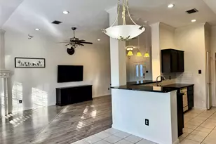 3202 Cliff Oaks Dr, Corinth, TX 76210 - Photo 2