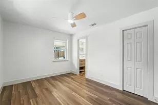 8570 Sweetwood Dr, Dallas, TX 75228 - Photo 20