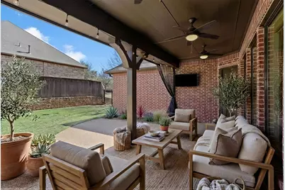 5919 Dry Creek Lane, Arlington, TX 76017 - Photo 6