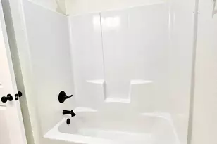 327 E Nelson St, Denison, TX 75021 - Photo 10