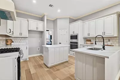 8232 Fenwick Drive, North Richland Hills, TX 76182 - Photo 10