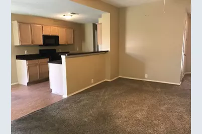 220 Pinecrest, Seagoville, TX 75159 - Photo 2