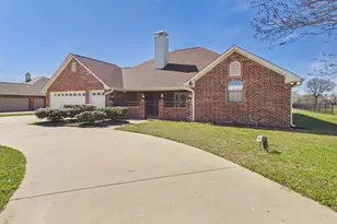 17778 Country Club Dr, Kemp, TX 75143 - Photo 2