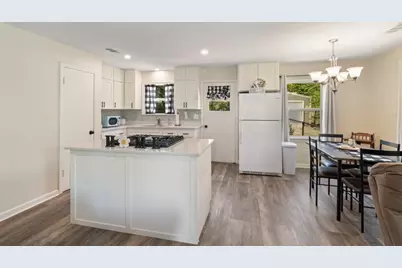 1424 Bowie Drive, Corsicana, TX 75110 - Photo 8