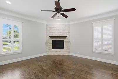 840 Edgefield Road, Fort Worth, TX 76107 - Photo 8