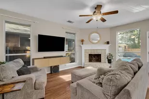 1709 Meyerwood Ln S, Flower Mound, TX 75028 - Photo 6