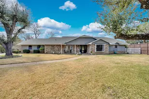 950 Shady Cove Pl, DeSoto, TX 75115 - Photo 20