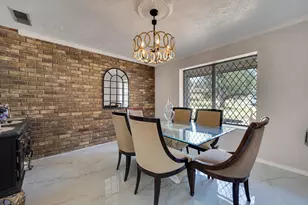 950 Shady Cove Pl, DeSoto, TX 75115 - Photo 10