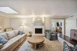 6520 Mercedes Ave, Dallas, TX 75214 - Photo 2