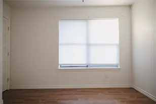 9029 Church Rd, Dallas, TX 75231 - Photo 32