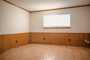 9029 Church Rd, Dallas, TX 75231 - Photo 18